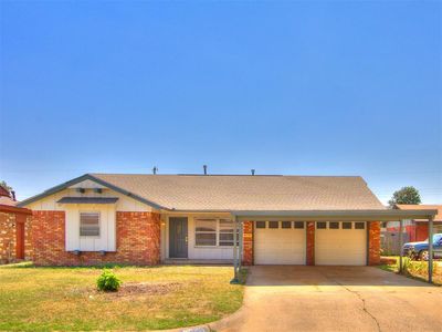 4520 NW 46th St