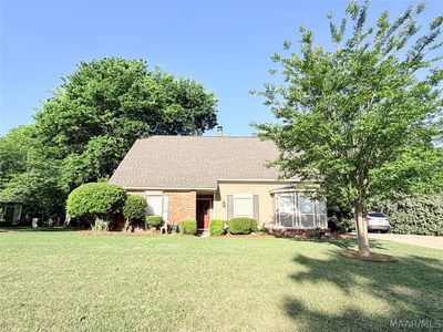 2608 Old Orchard Ln