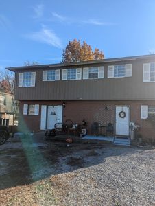 156 Hager Ave #156-158-160