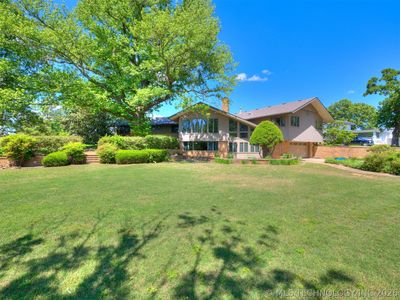 1420 E Fairview Ave
