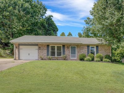 5622 Greensboro Dr