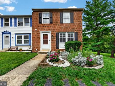 10632 Delfield Ct