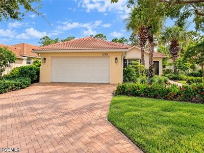 10512 Bella Vista Dr