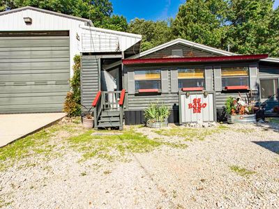 25 Bobo Dr