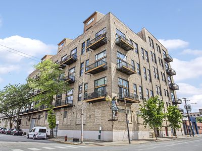 2545 S Dearborn St APT 705