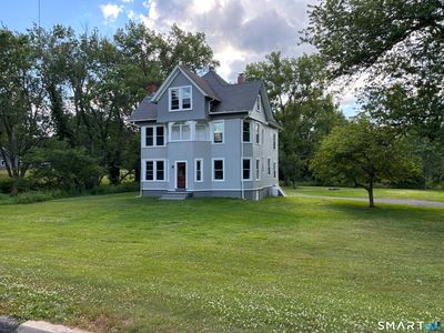 951 Main Street