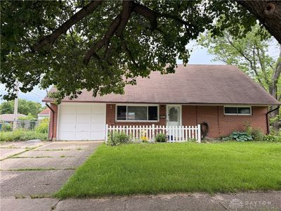 5807 Rosebury Dr