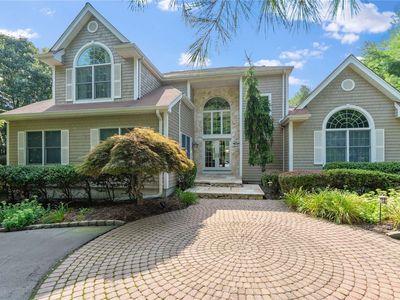 6 Sturrock Way