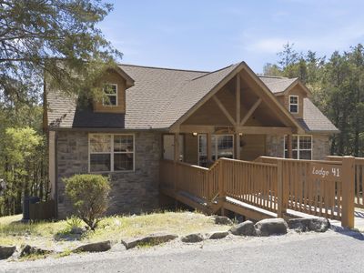 412 Baldknobber Drive