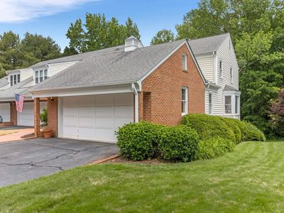 1272 Shadow Way