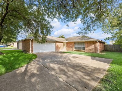 16343 Sky Blue Ln