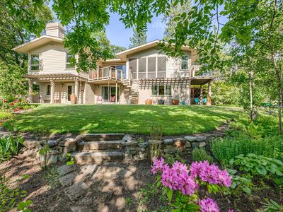 6268 Little Applegate Rd