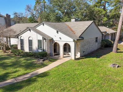 202 Black Forest Dr