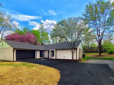 720 Shellhabour Blvd