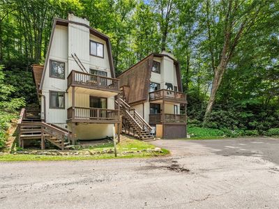 30 Creekside Drive #A