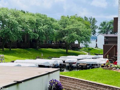 2700 N Shore Dr UNIT 201