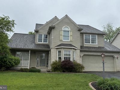 1544 Inverness Dr