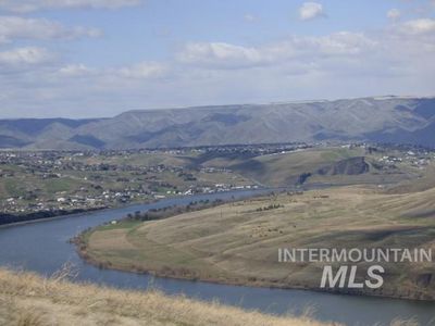 Property at 222 E Sunglow Ct, Asotin, WA