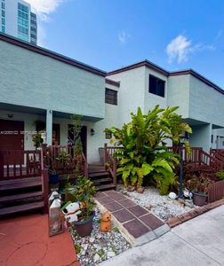 1901 NW South River Dr APT 22C