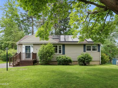 28 Hopewell Dr