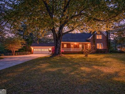 716 Killian Hill Rd