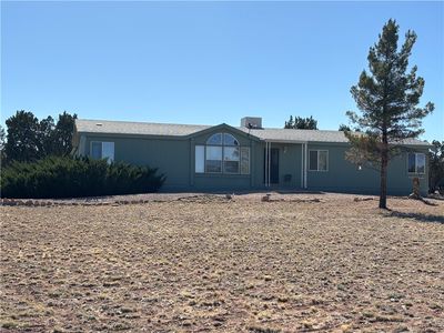 Property at 26360 W Solano Dr, Seligman, AZ