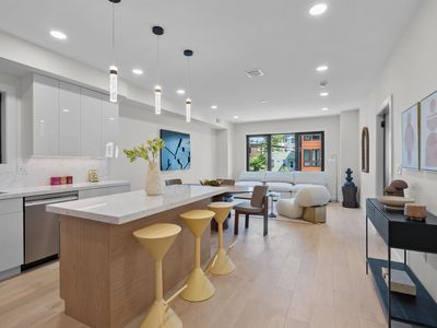 99 Van Horne St #1