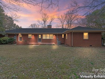 610 Crescent Cir