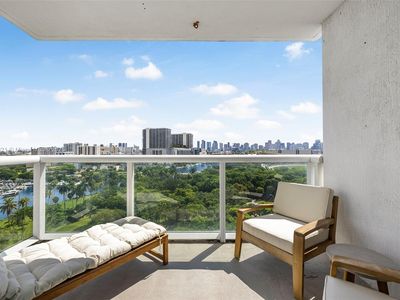 1871 NW South River Dr UNIT 1507