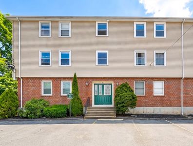 Property at 25 Rockland St #4, West Roxbury, MA