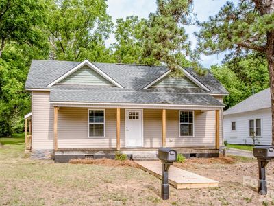 421 N Oakland Ave