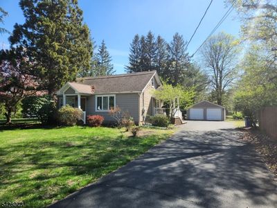 34 Como Dr