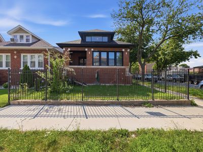 6600 S Washtenaw Ave