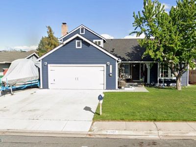 4760 Spring Dr