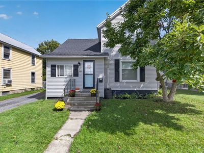 209 Delano Ave