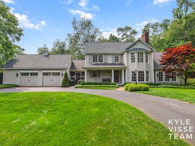 6776 Gleneagles Dr SE