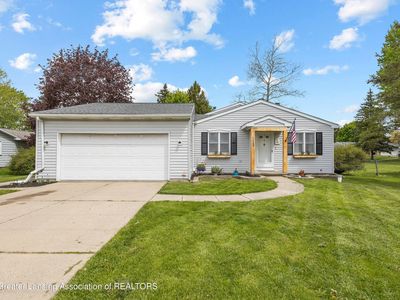 1222 W Herbison Dr