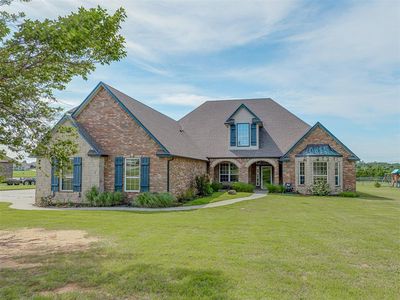 935 Silver Chase Dr