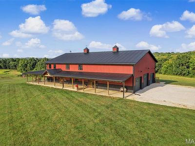 10 Henebry Hills Ln