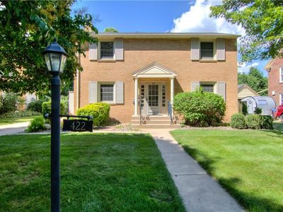 422 Roosevelt Avenue