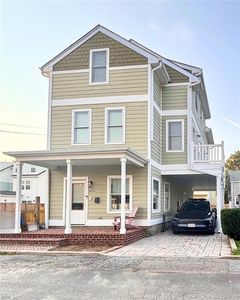 413 25th 1/2 St