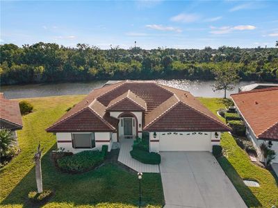 1946 Cove Pointe Dr