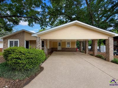 209 Scarborough Rd