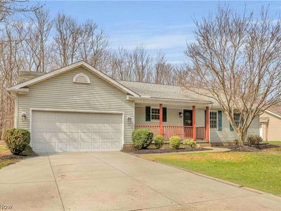 Property at 586 Abbe Rd, Sheffield Lake, OH