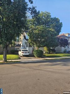 99 Bradley Ave