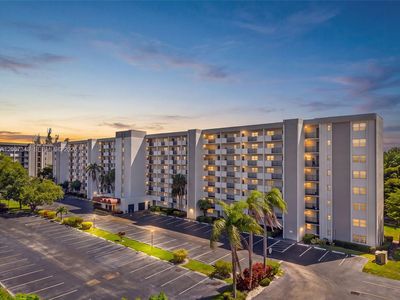 5900 NW 44th St APT 414