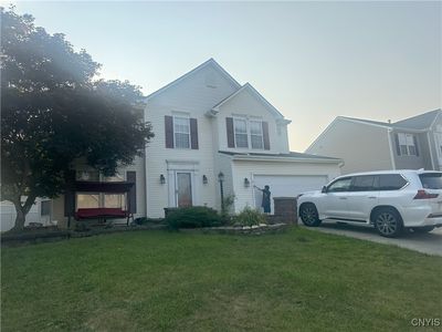 8226 Dampier Cir