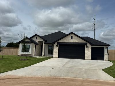 319 Boots Ct