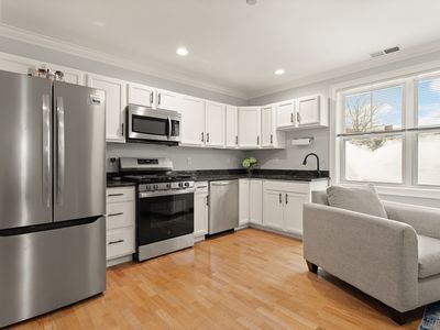 40 Hancock St APT 10