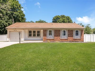 93 Raynor Road